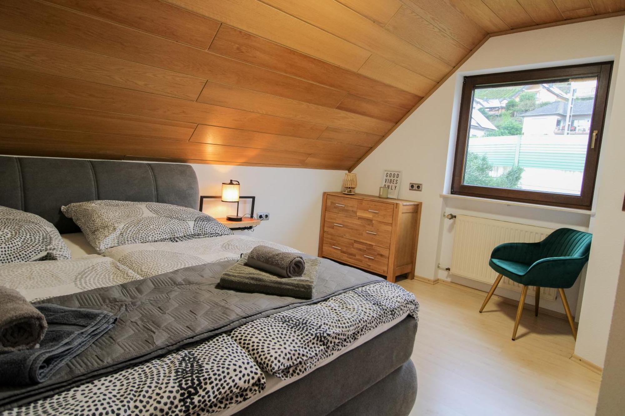 Stilvolle Wellness-Ferienwohnung In Neef Whirlpool, Sauna, Grill, Fitness, Billard & Moselblick Extérieur photo
